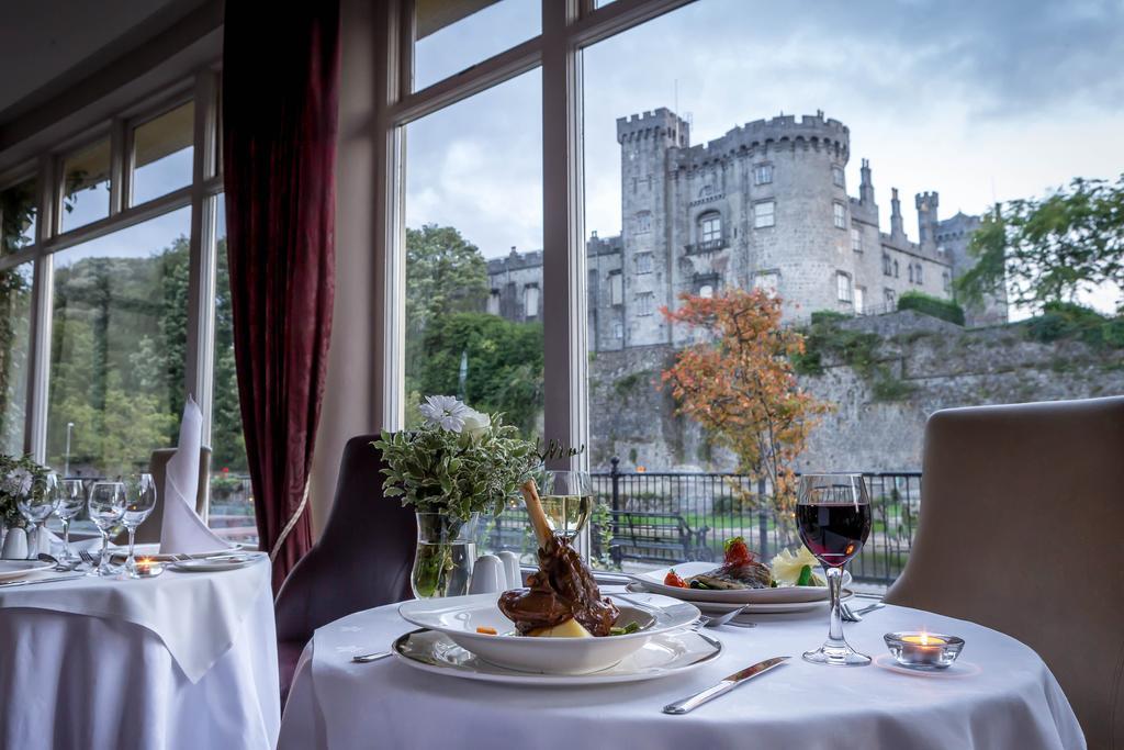 Kilkenny River Court Hotel Ngoại thất bức ảnh