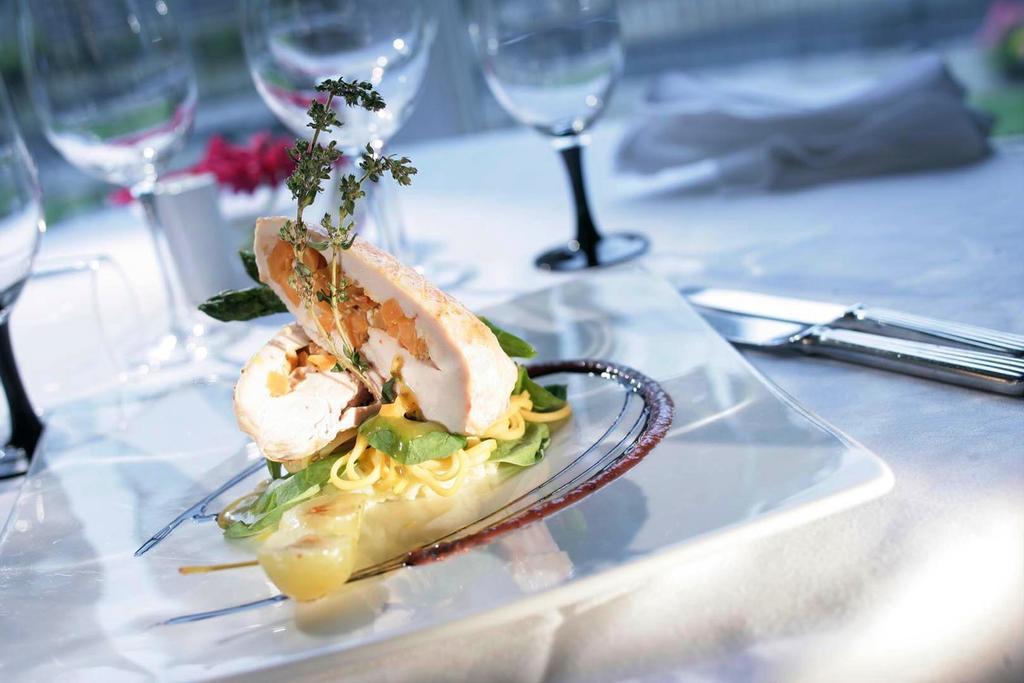 Kilkenny River Court Hotel Ngoại thất bức ảnh