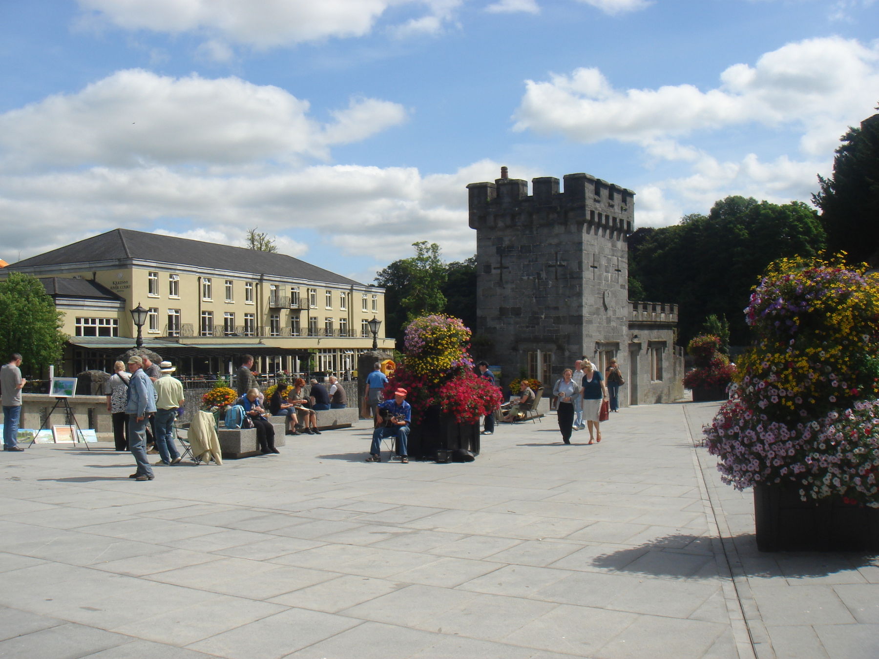 Kilkenny River Court Hotel Ngoại thất bức ảnh