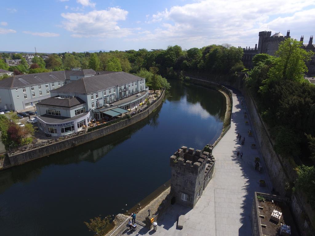 Kilkenny River Court Hotel Ngoại thất bức ảnh