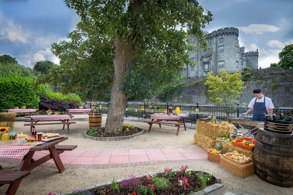 Kilkenny River Court Hotel Ngoại thất bức ảnh